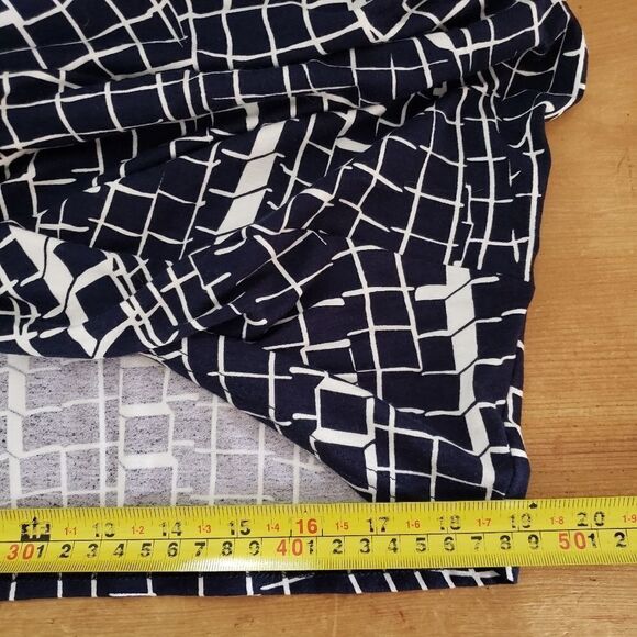 Marble 3/4 Sleeve NWOT Oversized Blue White Print Cold Shoulder Tunic Top - Picture 7 of 12